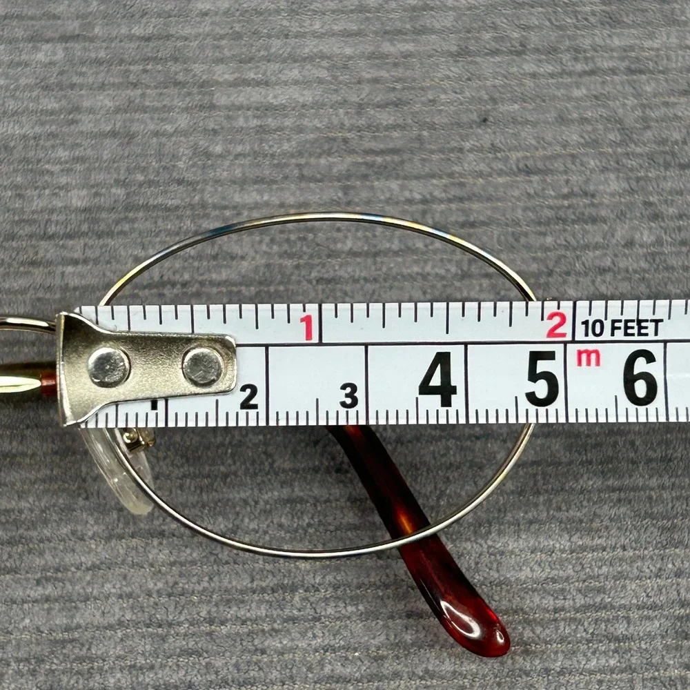Vintage Italy Gold Oval Metal Eyeglass Frames MOD L1008 50-18-135 Col 80